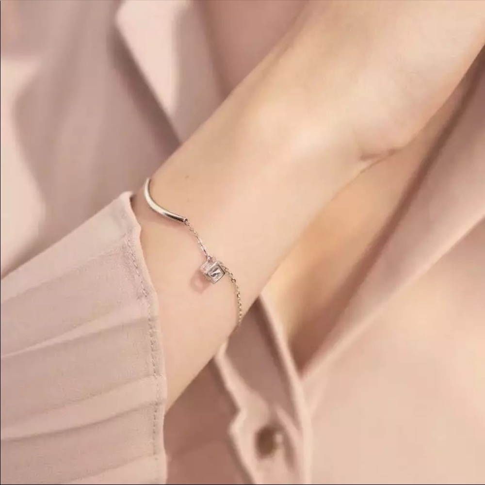 🌟 Sterling Silver 925 Cube Crystal Bracelet - Picture 3 of 4
